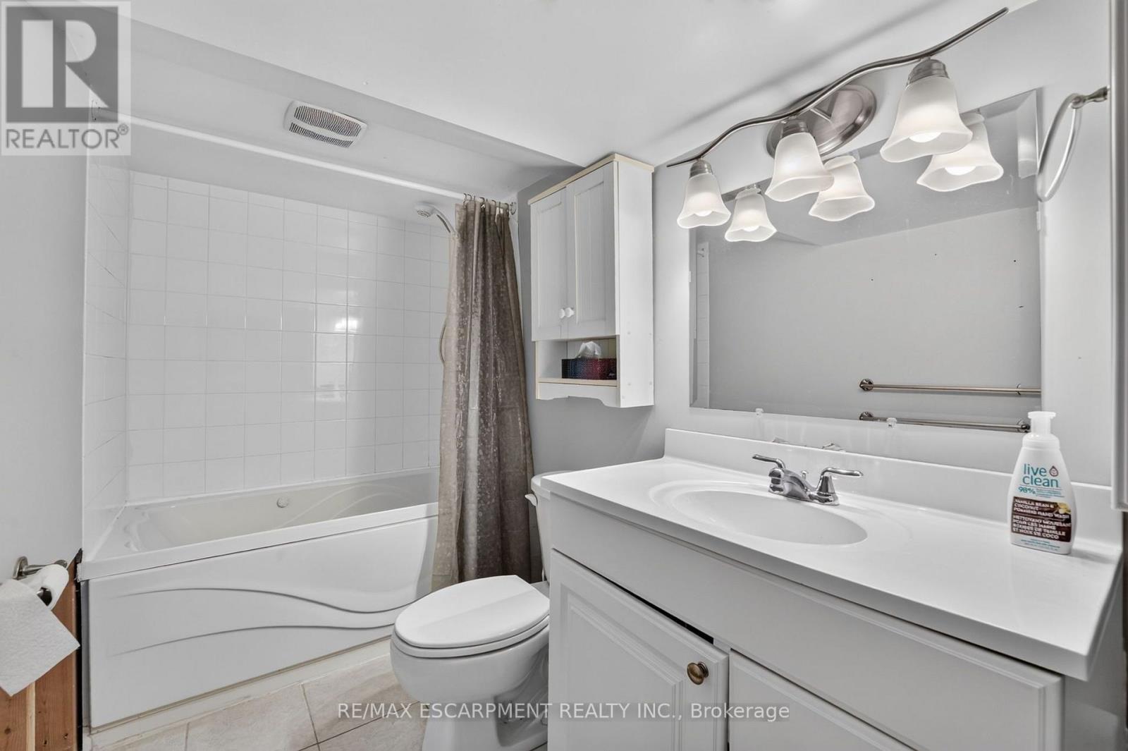 416 Bartlett Avenue, Grimsby (Grimsby Beach), Ontario  L3M 2N4 - Photo 27 - X13834782