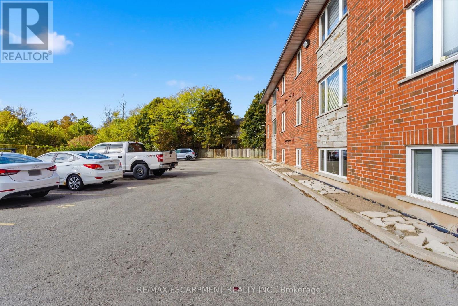 302 - 111 Smits Cove, West Lincoln (Smithville), Ontario  L0R 2A0 - Photo 6 - X13834842