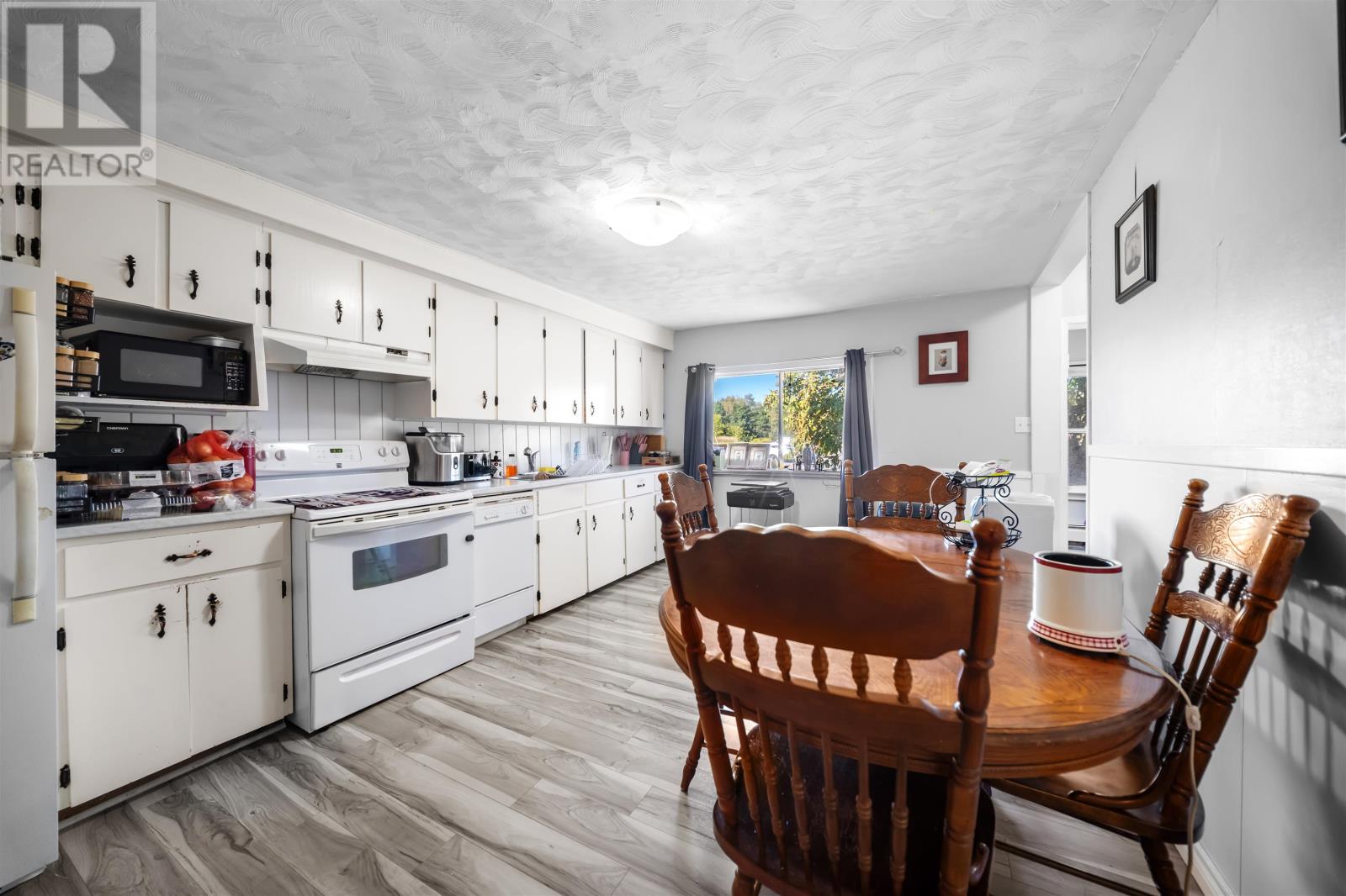 38 Broadway Street, Kensington, Prince Edward Island  C0B 1M0 - Photo 10 - 202624510