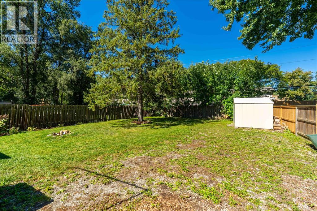 778 Wellington Street, Sarnia, Ontario  N7T 1J6 - Photo 25 - 26023769