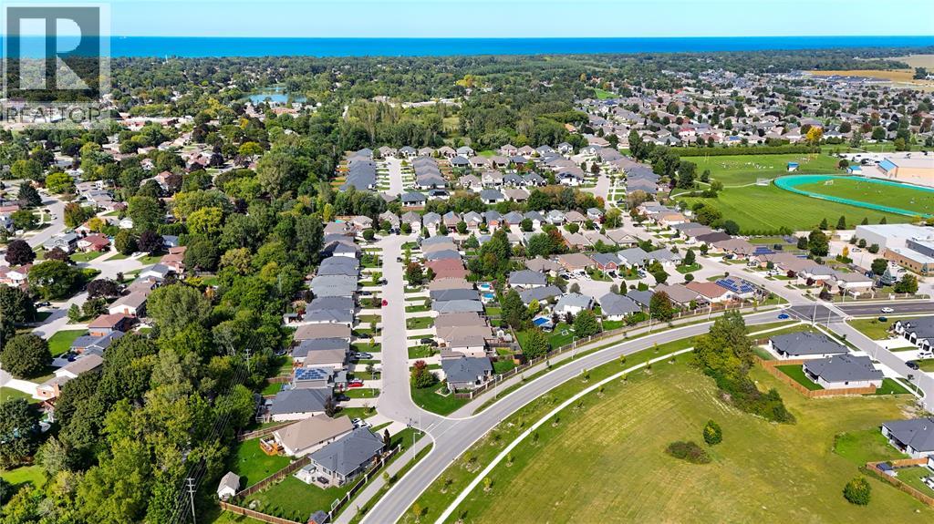 229 Meadowlark Lane, Sarnia, Ontario  N7S 0B6 - Photo 25 - 26023706