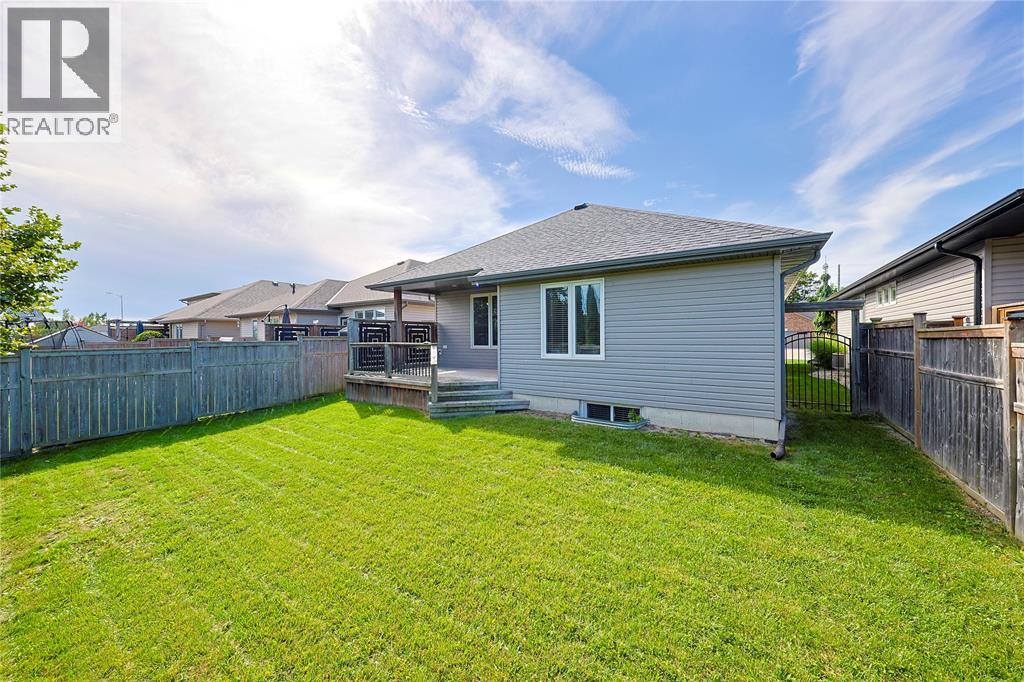 229 Meadowlark Lane, Sarnia, Ontario  N7S 0B6 - Photo 21 - 26023706