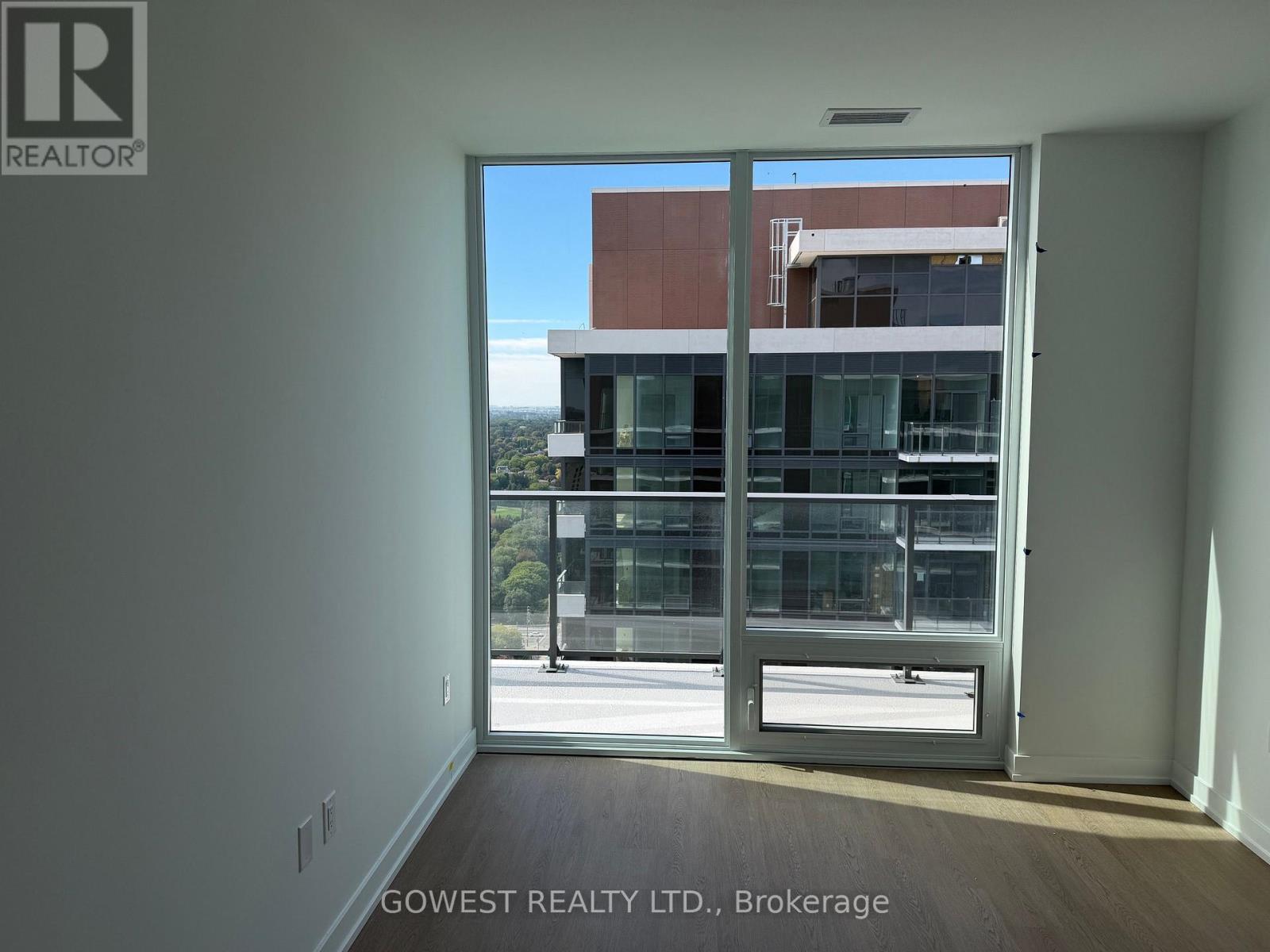 2715 - 4010 Eglinton Avenue W, Toronto, Ontario  M9A 0G5 - Photo 7 - W13833248