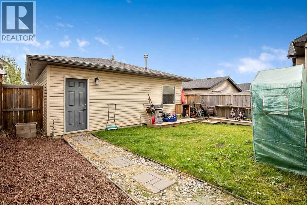 23 Drake Landing Boulevard, Okotoks, Alberta  T1S 0P8 - Photo 25 - A2347810