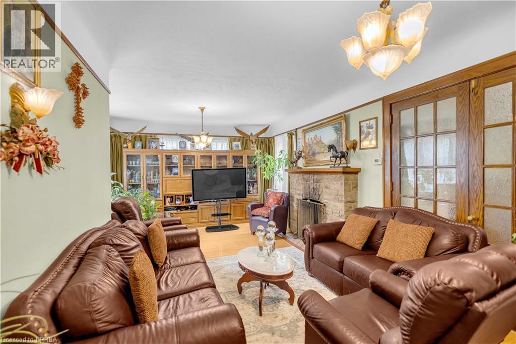 113 Sydenham Street, Brantford, Ontario  N3R 3Y7 - Photo 10 - 40865455