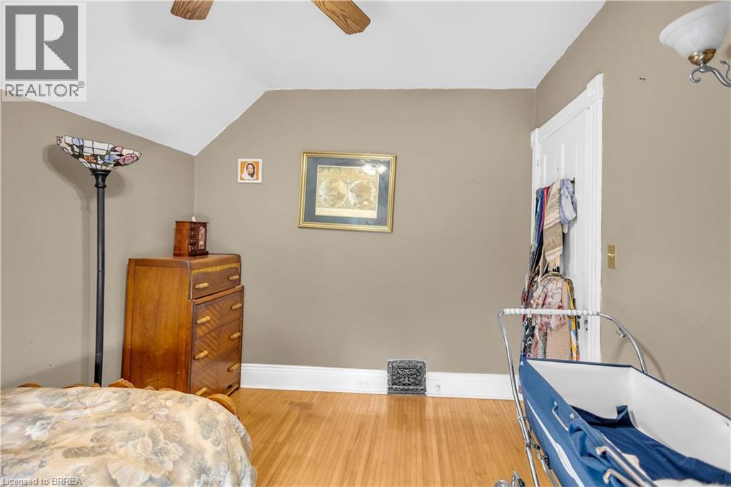 113 Sydenham Street, Brantford, Ontario  N3R 3Y7 - Photo 32 - 40865455