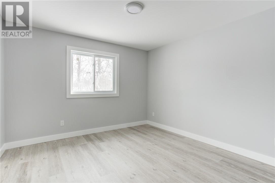 2165 Falconbridge, Garson, Ontario  P3L 1M2 - Photo 7 - 2130634