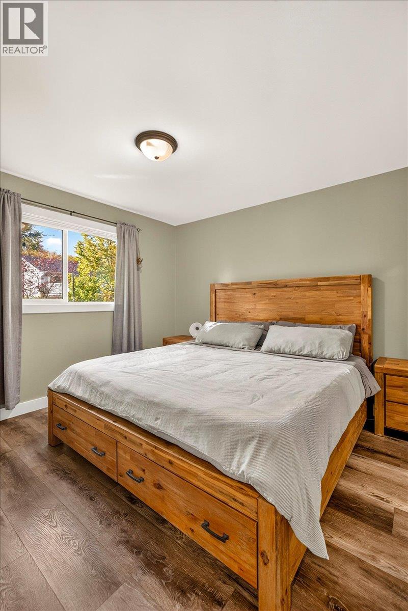 36 Mt Trinity Avenue, Fernie, British Columbia  V0B 1M3 - Photo 31 - 10402017