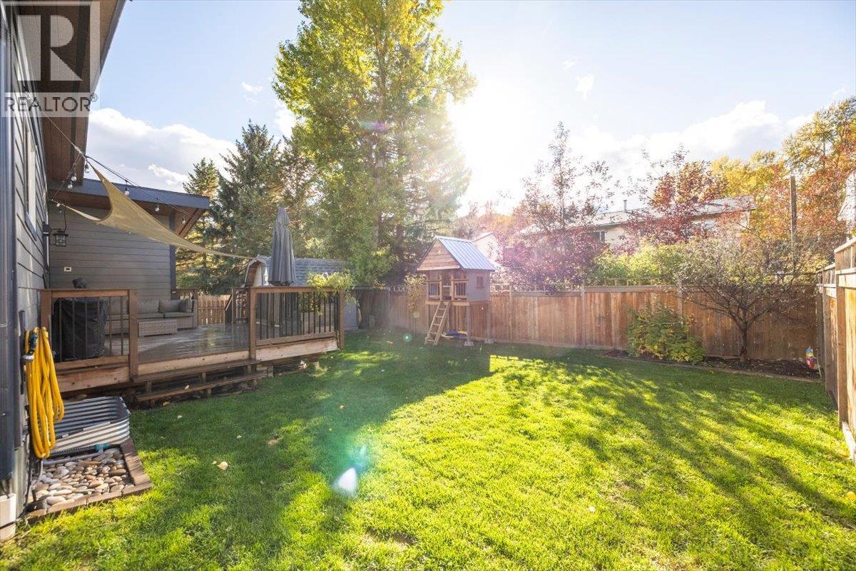 36 Mt Trinity Avenue, Fernie, British Columbia  V0B 1M3 - Photo 69 - 10402017
