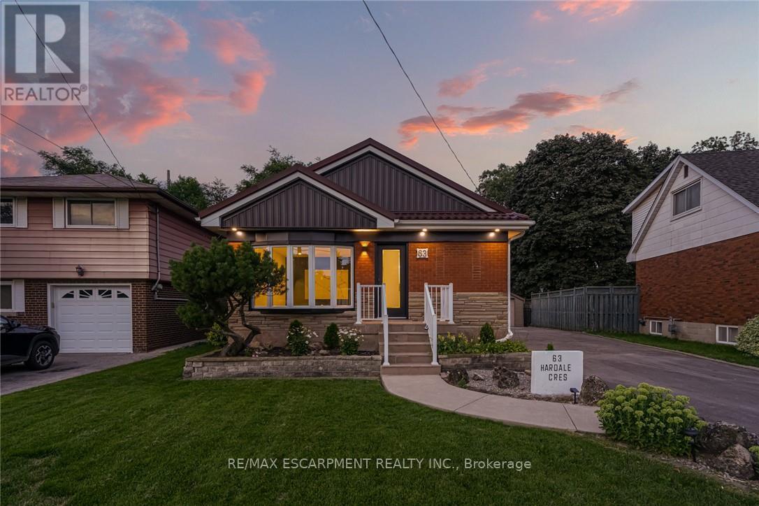 63 HARDALE CRESCENT, Hamilton, Ontario