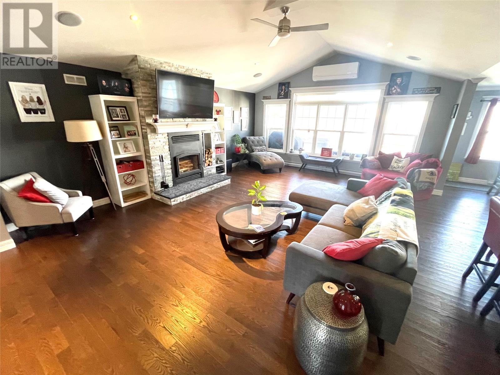 8 Ivanys Road, Grand Falls-Windsor — photo 28