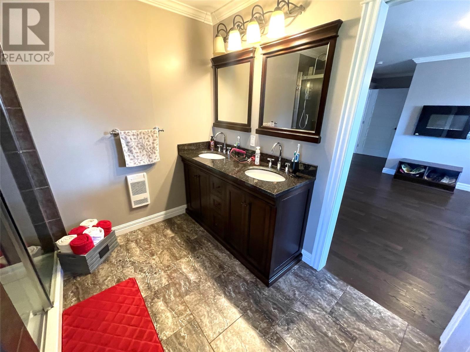 8 Ivanys Road, Grand Falls-Windsor — photo 37