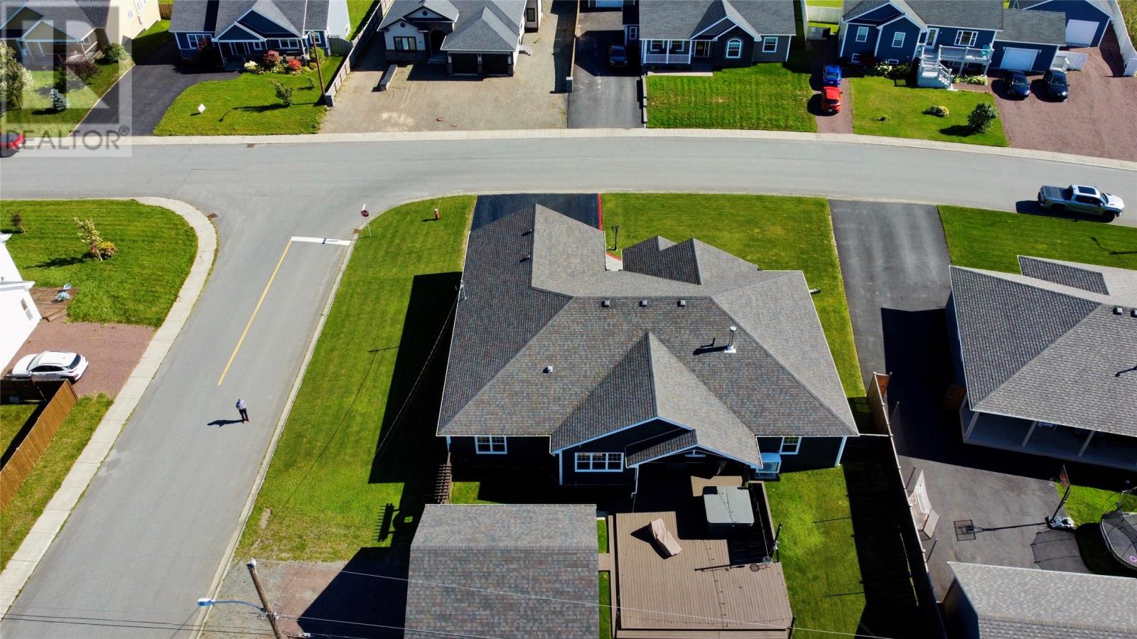 8 Ivanys Road, Grand Falls-Windsor — photo 4