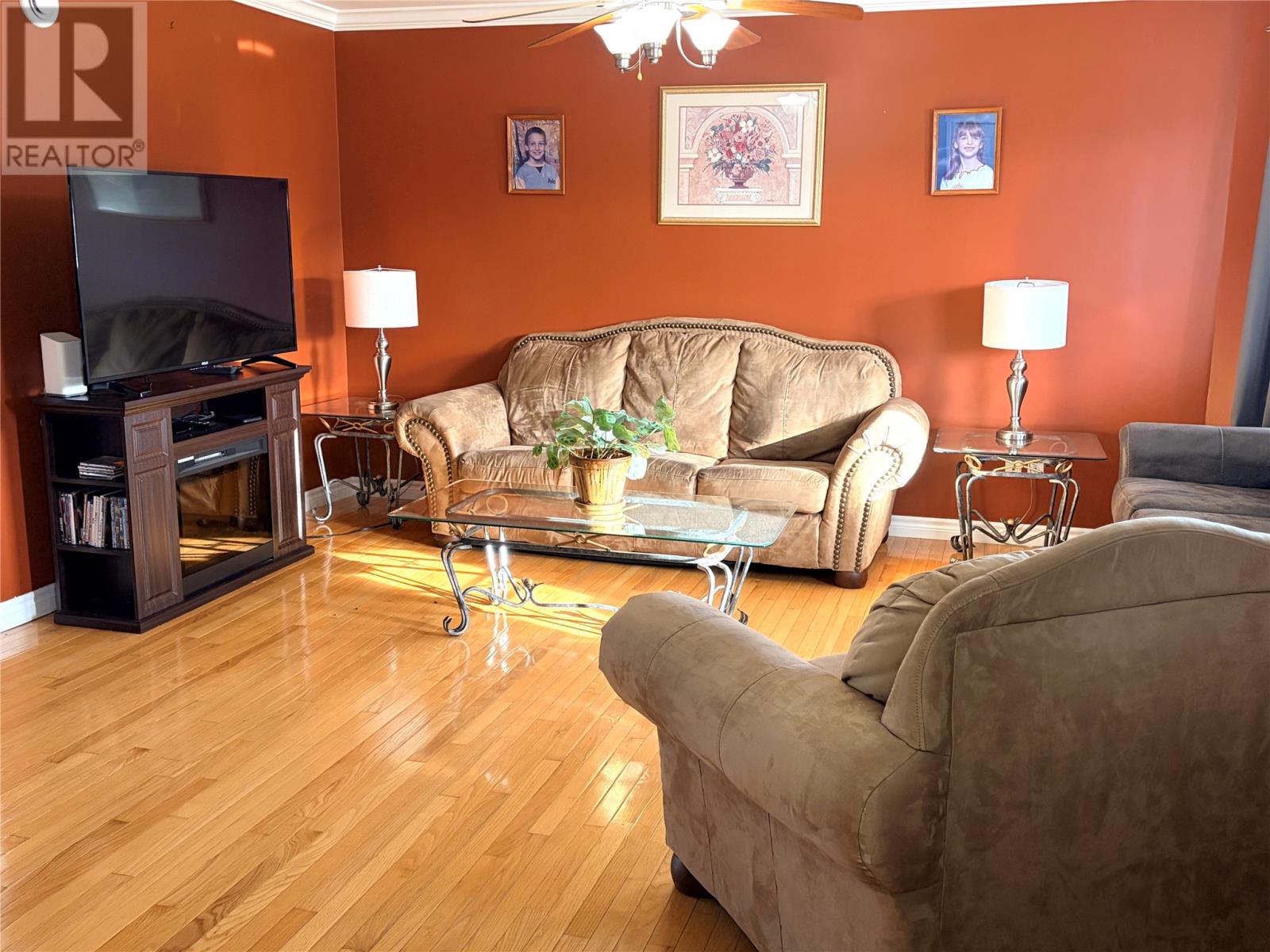 45 Finn Avenue photo 5