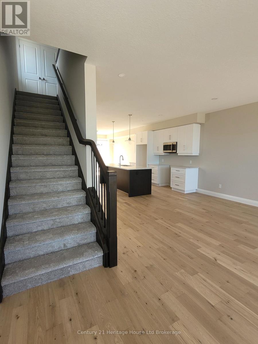 304 Kading Crescent, Woodstock, Ontario  N4S 0G6 - Photo 13 - X13006190