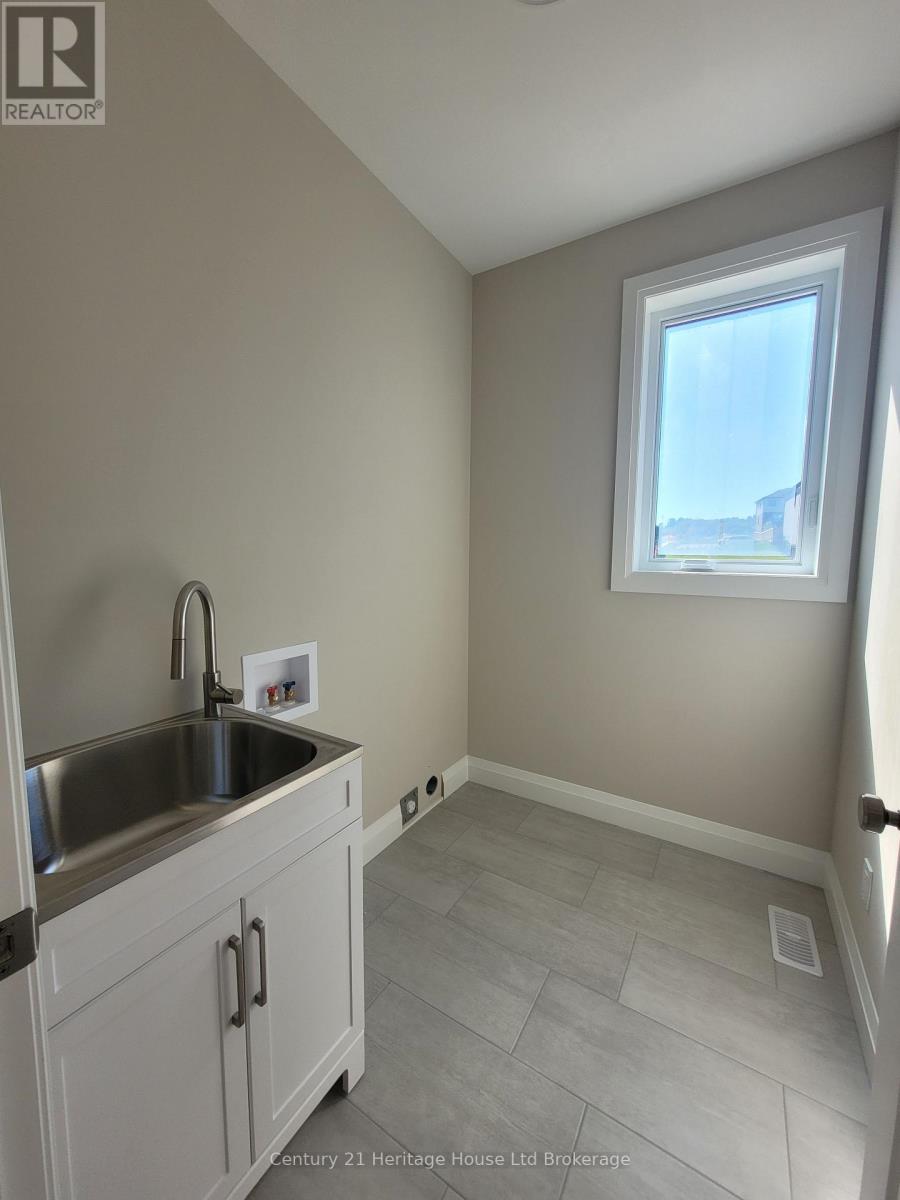 304 Kading Crescent, Woodstock, Ontario  N4S 0G6 - Photo 15 - X13006190