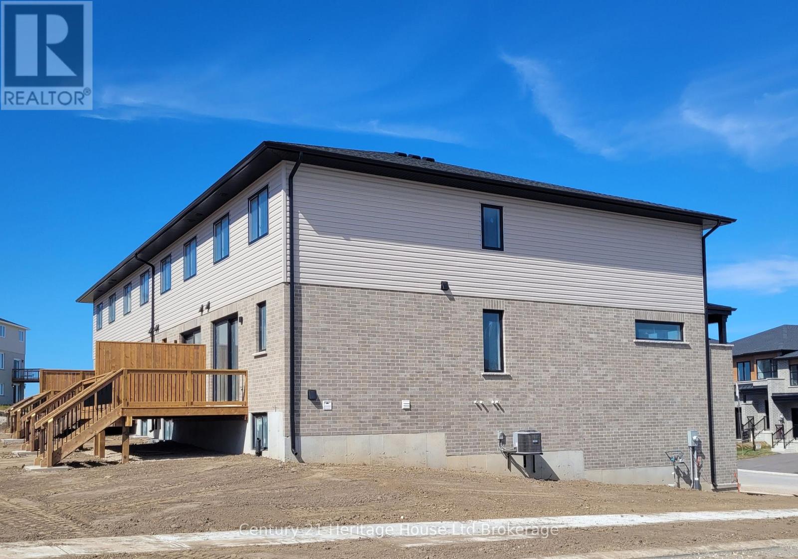 304 Kading Crescent, Woodstock, Ontario  N4S 0G6 - Photo 5 - X13006190