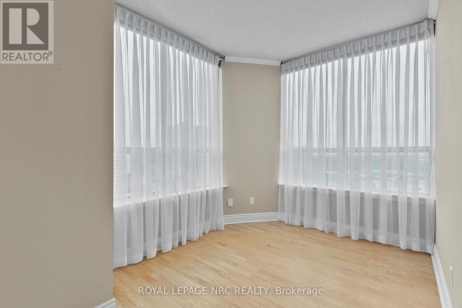 Ph6 - 3 Towering Heights Boulevard, St. Catharines, Ontario  L2T 4A4 - Photo 20 - X13835194