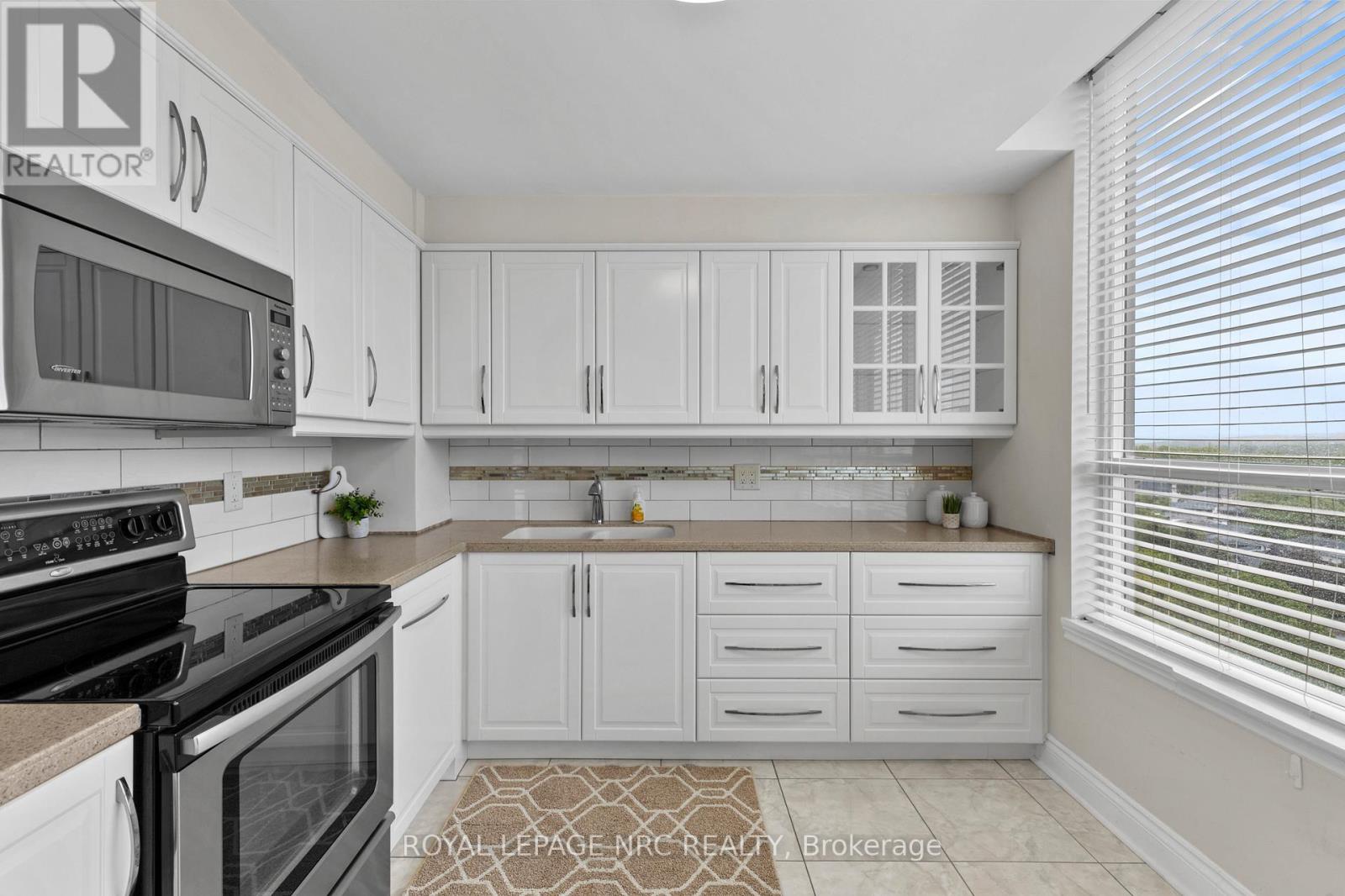 Ph6 - 3 Towering Heights Boulevard, St. Catharines, Ontario  L2T 4A4 - Photo 23 - X13835194