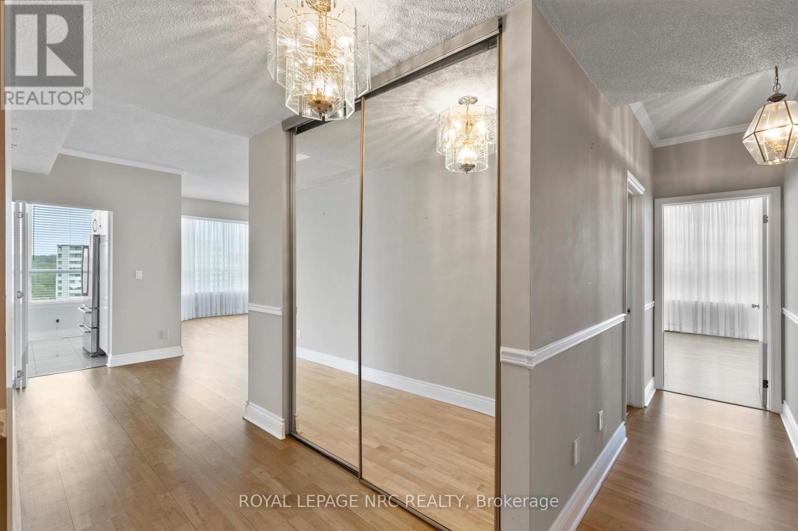 Ph6 - 3 Towering Heights Boulevard, St. Catharines, Ontario  L2T 4A4 - Photo 9 - X13835194