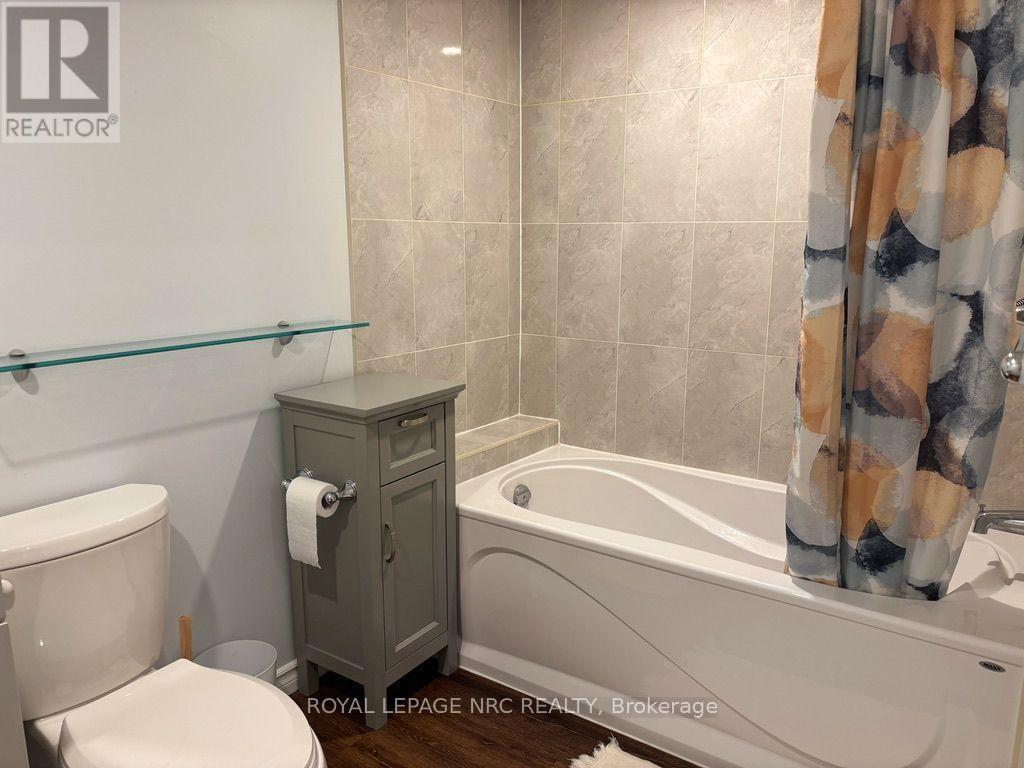 11 Rebecca Street, St. Catharines, Ontario  L2S 2G7 - Photo 12 - X13835202