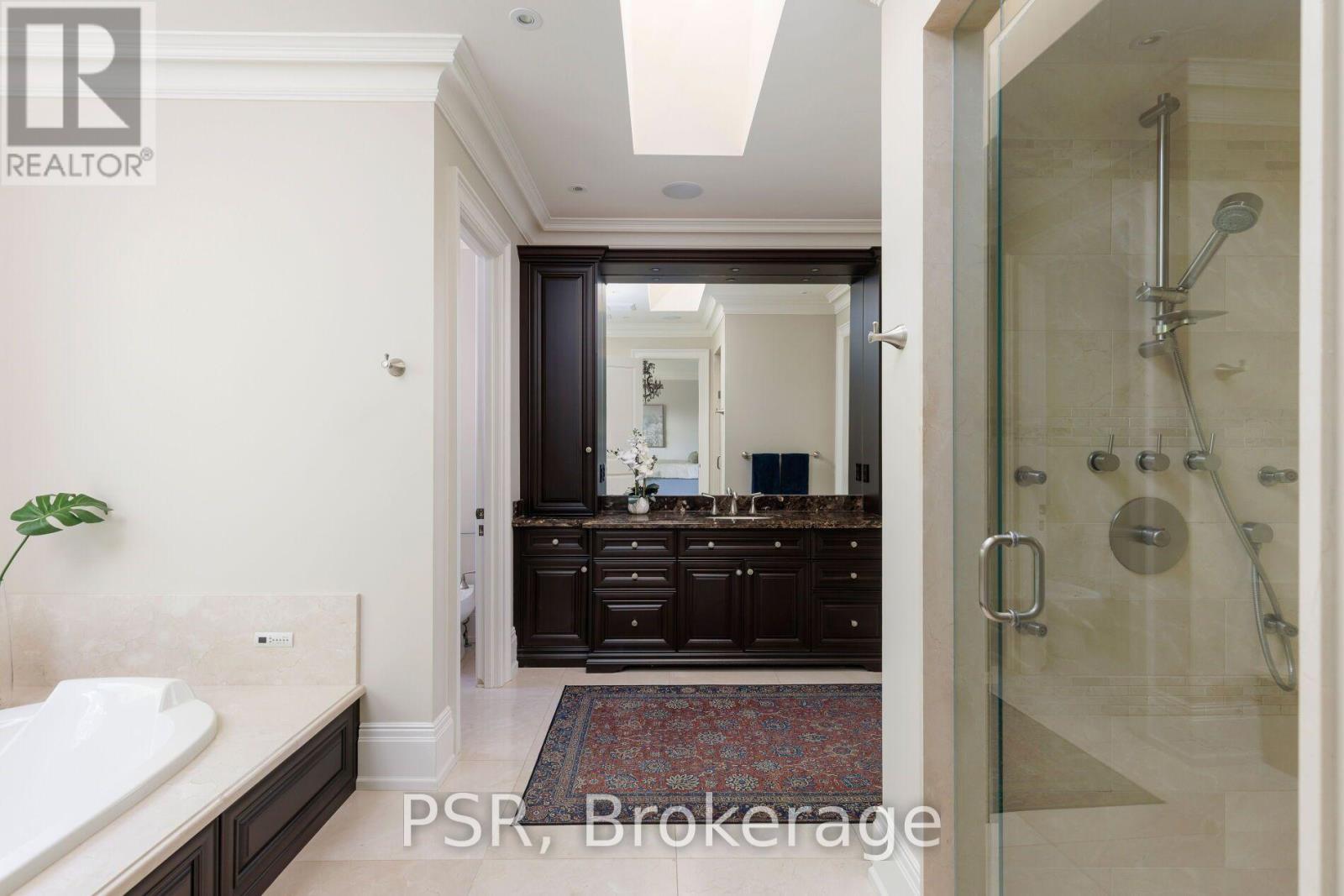 94 Munro Boulevard, Toronto, Ontario  M2P 1C4 - Photo 23 - C13835204
