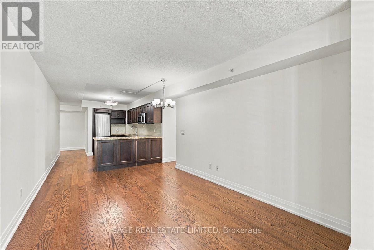 W204 - 565 Wilsom Avenue, Toronto (Clanton Park), Ontario  M3H 0C6 - Photo 14 - C13835214
