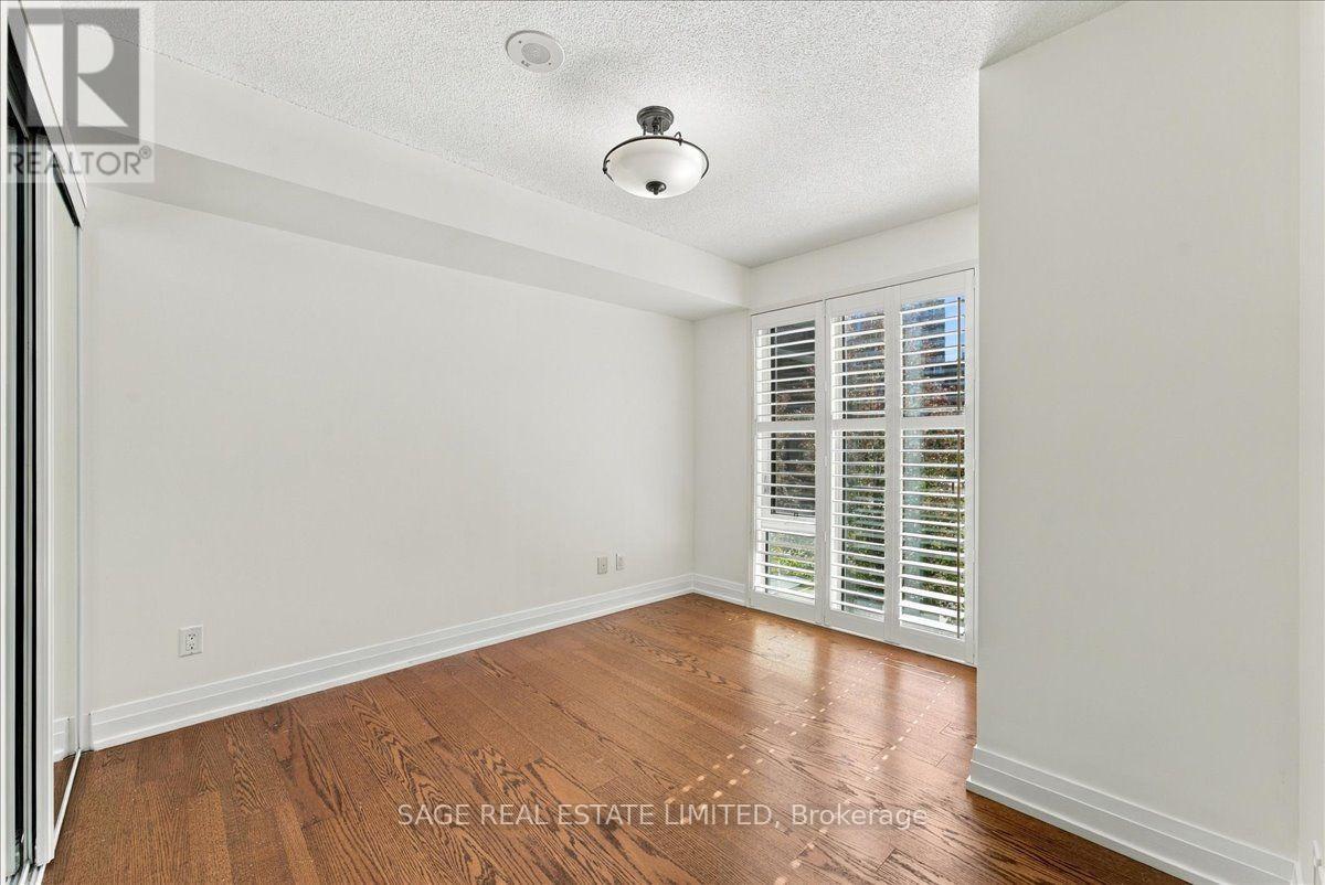 W204 - 565 Wilsom Avenue, Toronto (Clanton Park), Ontario  M3H 0C6 - Photo 24 - C13835214
