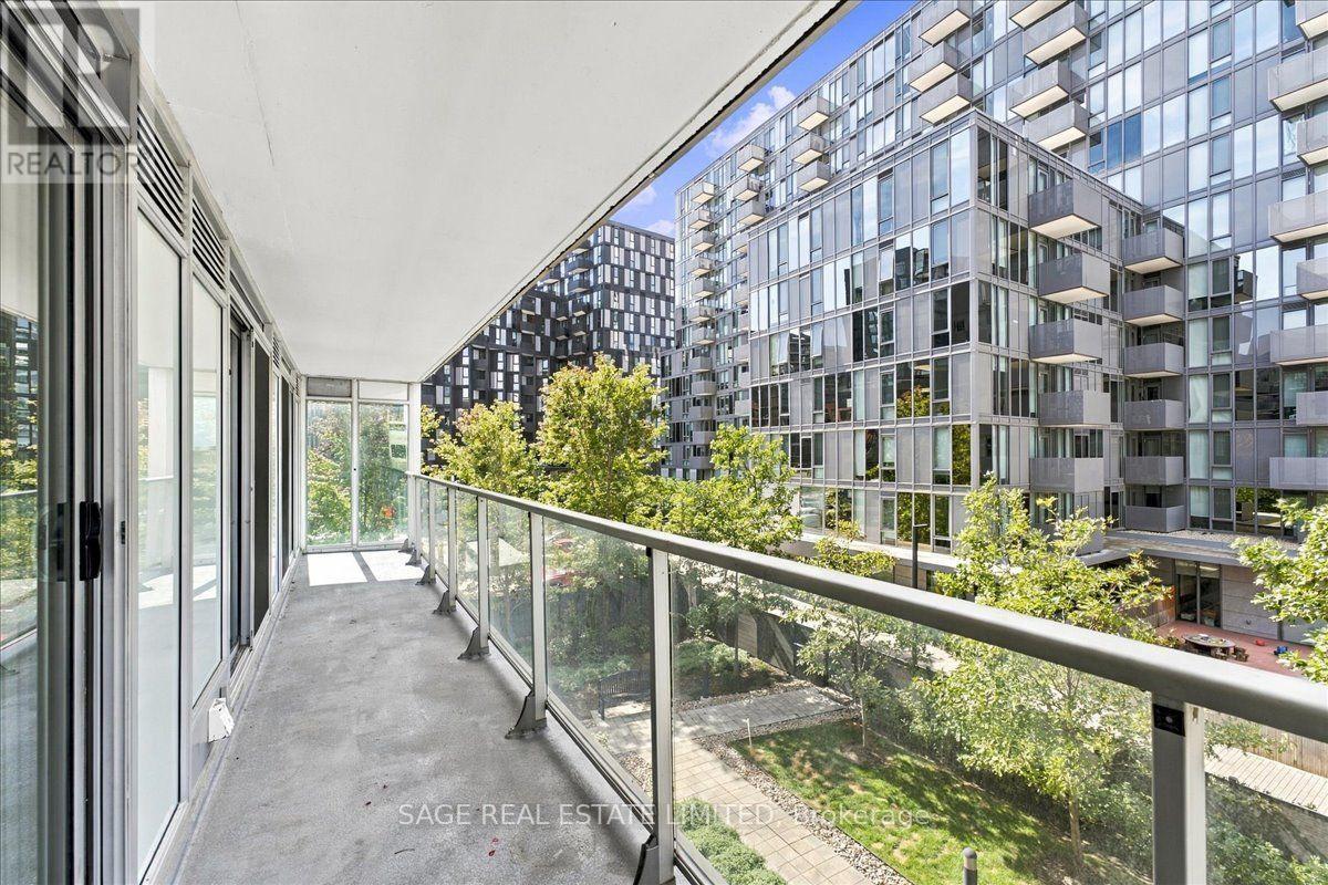 W204 - 565 Wilsom Avenue, Toronto (Clanton Park), Ontario  M3H 0C6 - Photo 31 - C13835214