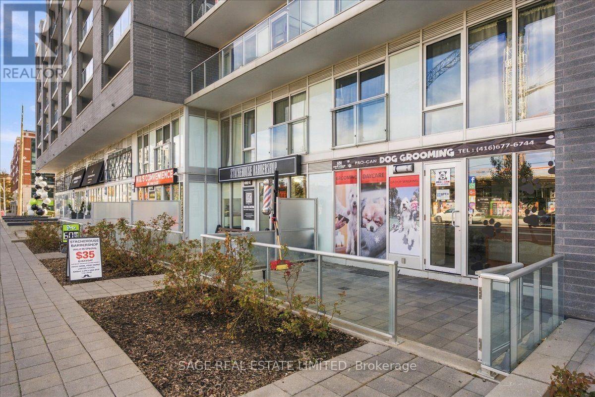 W204 - 565 Wilsom Avenue, Toronto (Clanton Park), Ontario  M3H 0C6 - Photo 36 - C13835214