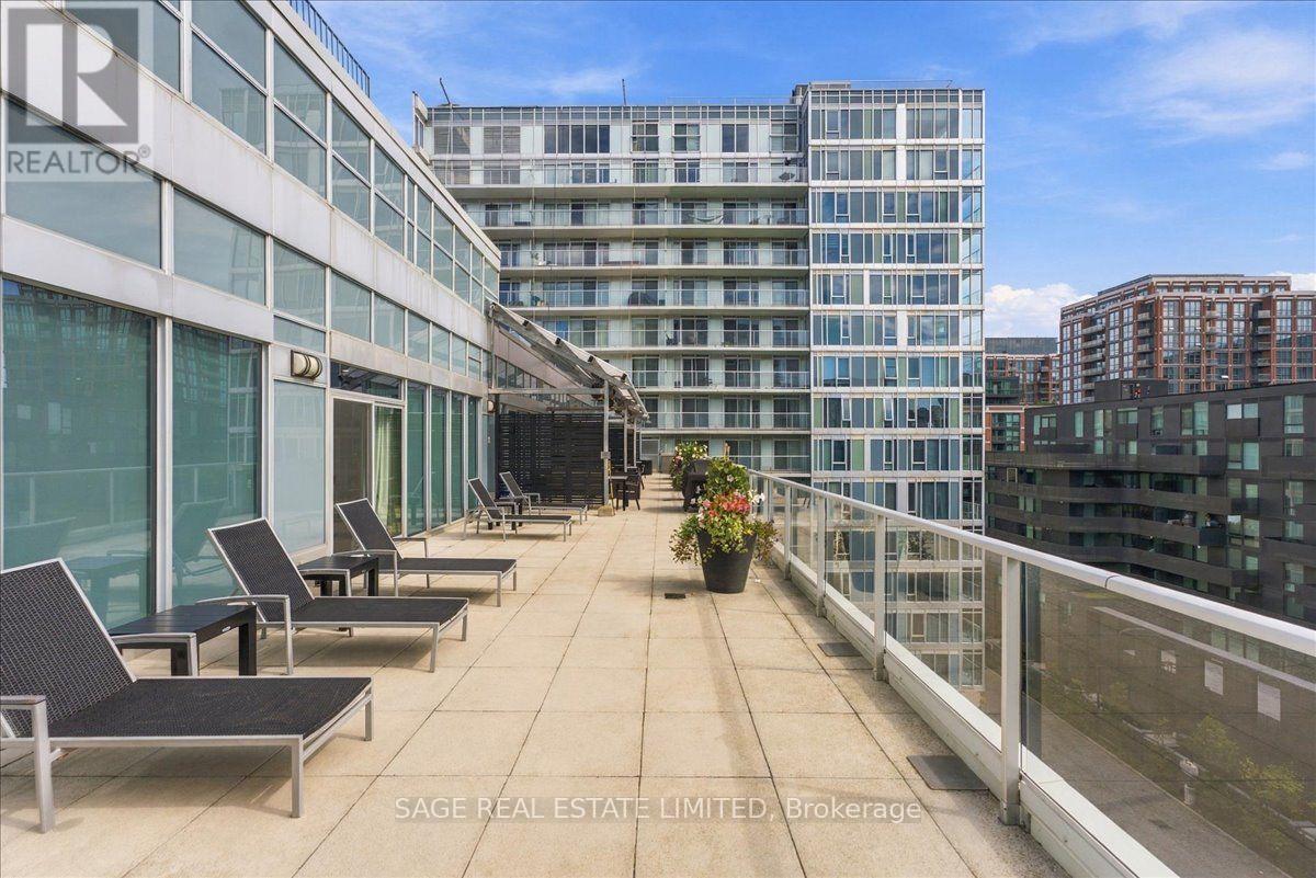 W204 - 565 Wilsom Avenue, Toronto (Clanton Park), Ontario  M3H 0C6 - Photo 40 - C13835214
