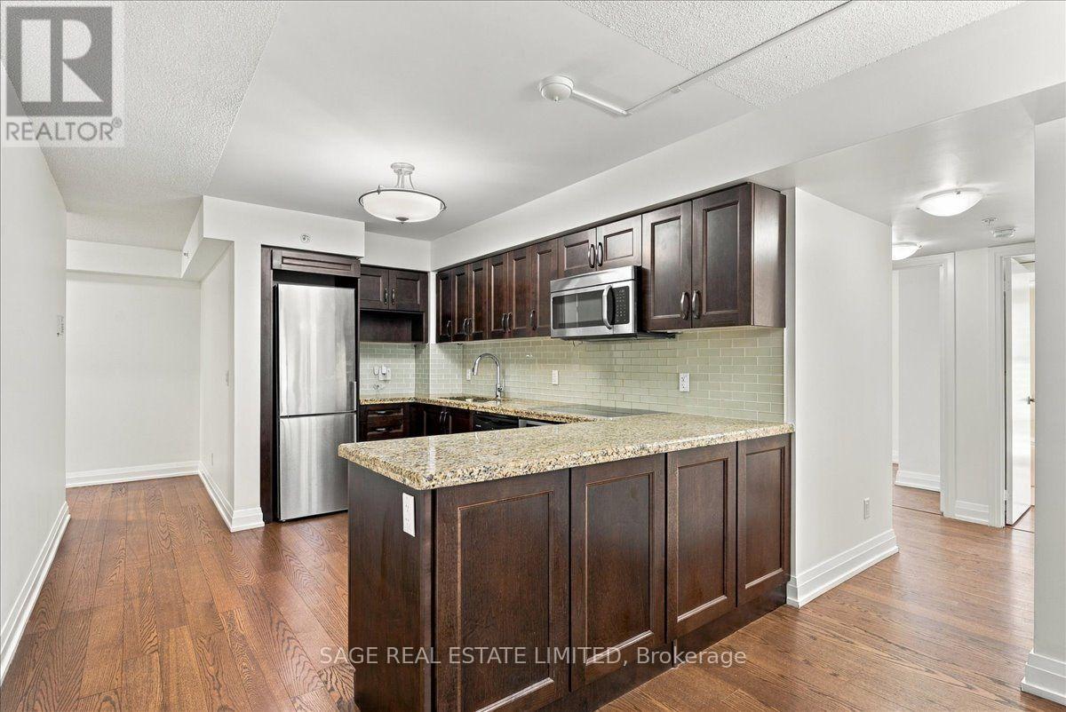 W204 - 565 Wilsom Avenue, Toronto (Clanton Park), Ontario  M3H 0C6 - Photo 7 - C13835214
