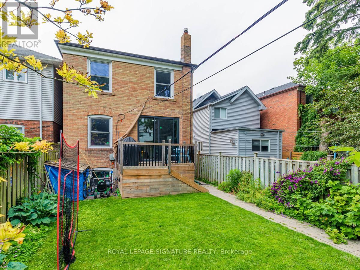 Upper - 277 Wychwood Avenue, Toronto (Humewood-Cedarvale), Ontario  M6C 2T6 - Photo 19 - C13835226