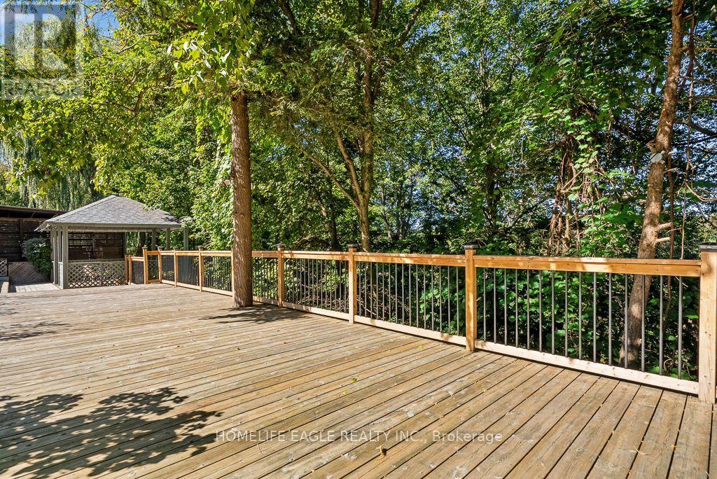 23 Janus Court, Toronto, Ontario  M2H 1S3 - Photo 2 - C13823758