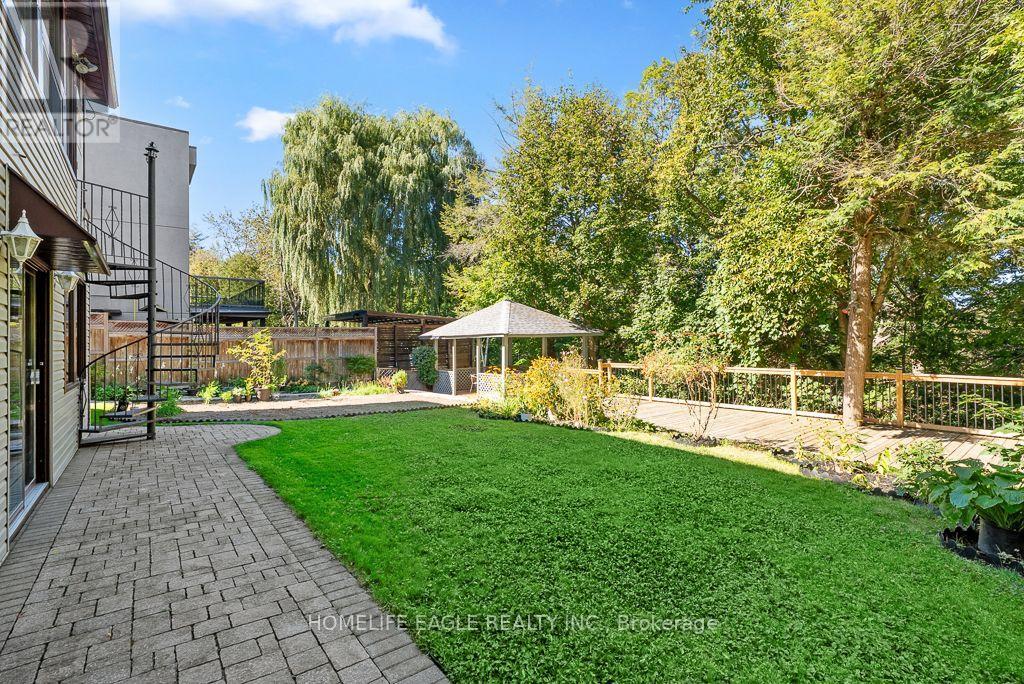 23 Janus Court, Toronto, Ontario  M2H 1S3 - Photo 4 - C13823758