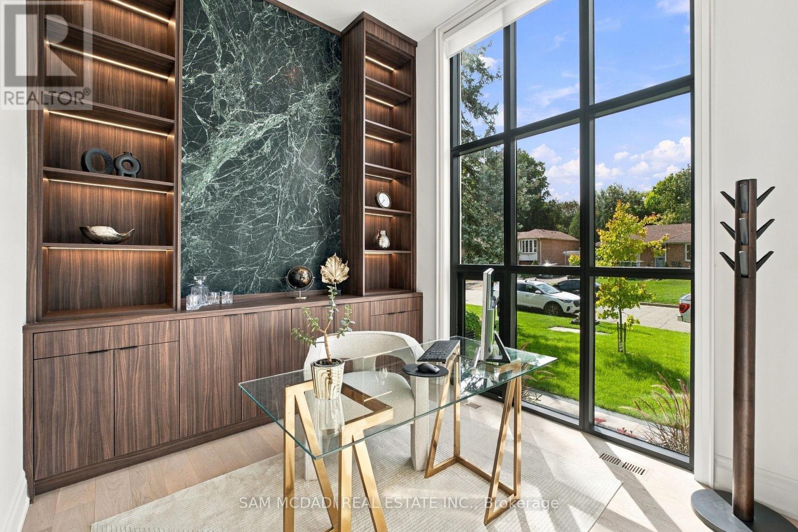 6 North Hills Terrace, Toronto (Banbury-Don Mills), Ontario  M3C 1M6 - Photo 4 - C13834432
