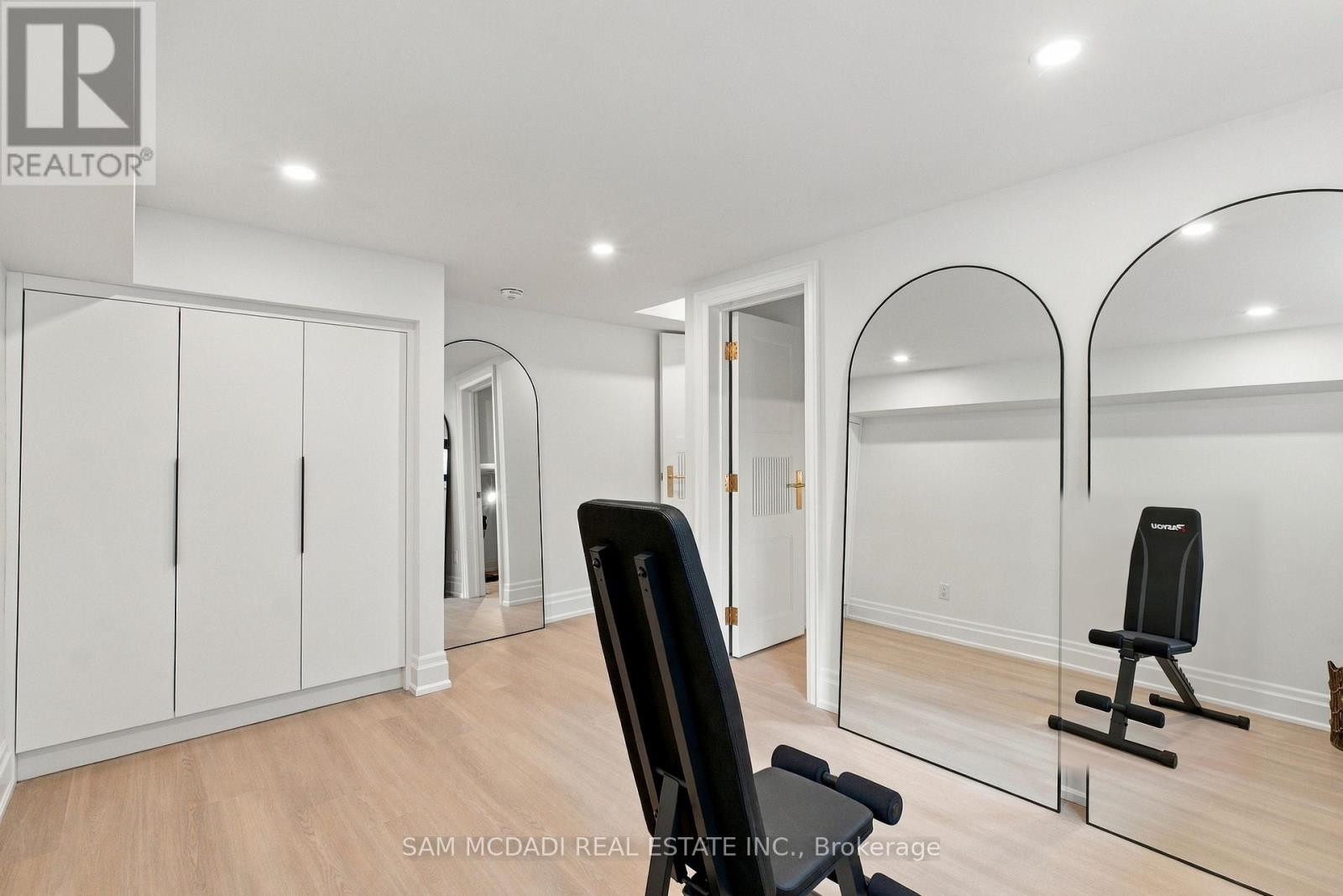 6 North Hills Terrace, Toronto (Banbury-Don Mills), Ontario  M3C 1M6 - Photo 39 - C13834432