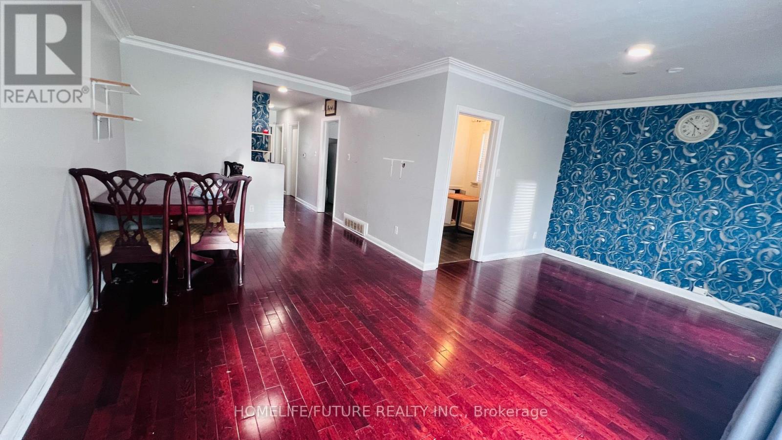 Main - 7 Perivale Crescent, Toronto, Ontario  M1J 2B9 - Photo 6 - E13835072