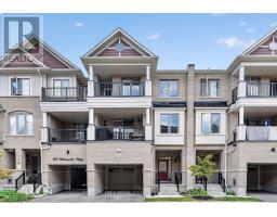 63 WATERSIDE WAY, Whitby, Ontario