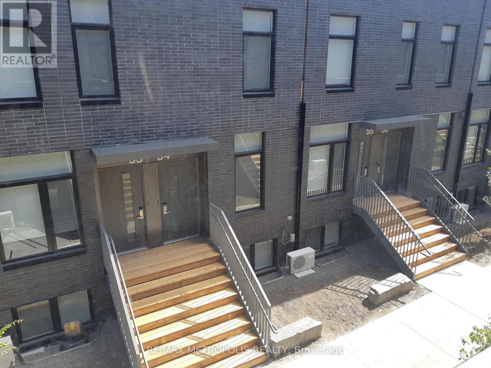70 - 1760 SIMCOE STREET, Oshawa, Ontario