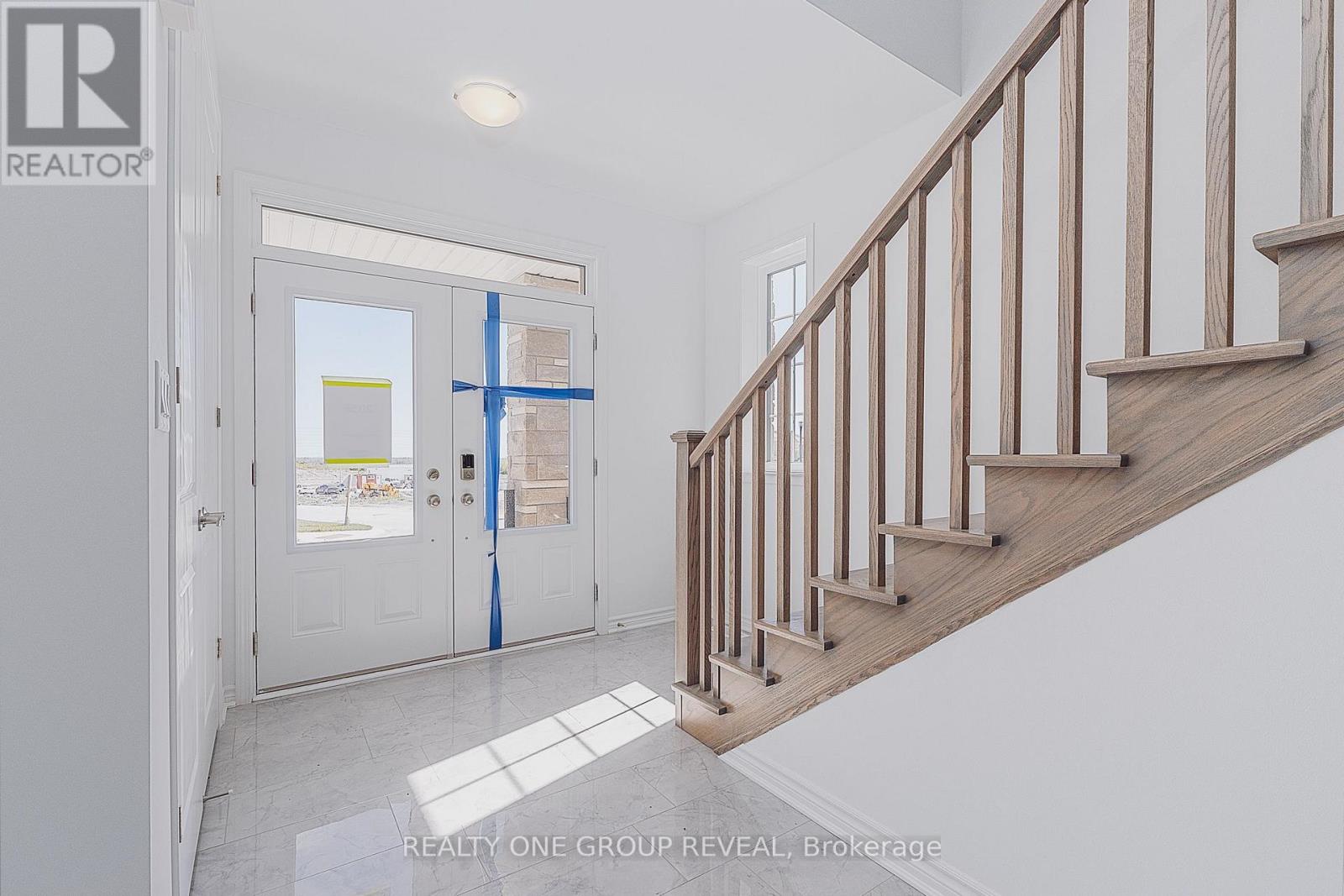 3418 Deepglad Path, Pickering, Ontario  L1X 0J2 - Photo 5 - E13835232