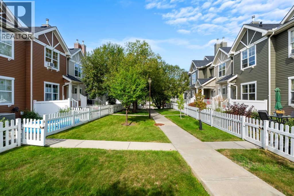 241 Elgin Gardens SE