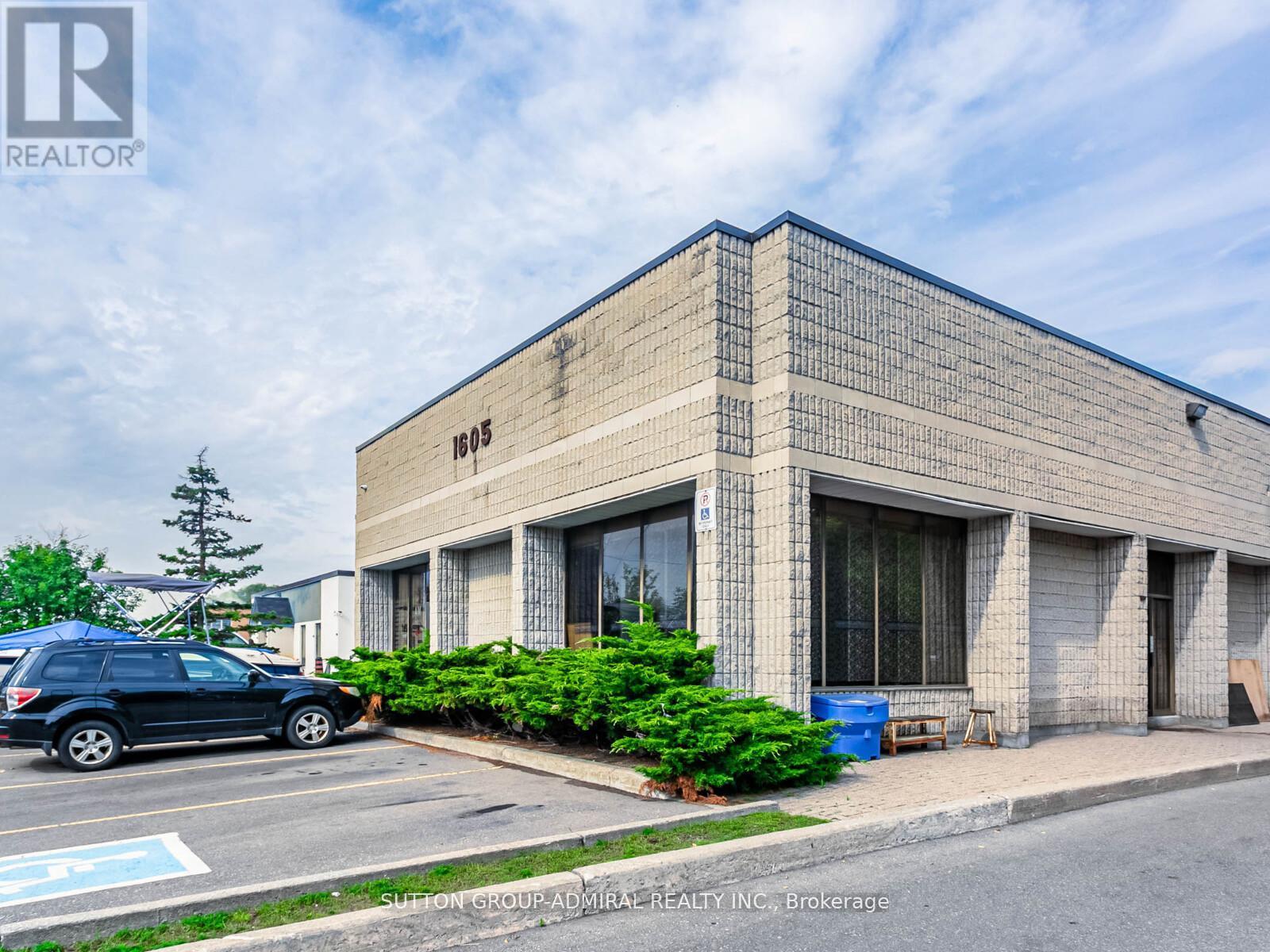5 - 1605 Sedlescomb Drive, Mississauga, Ontario  L4X 1M4 - Photo 3 - W13448472