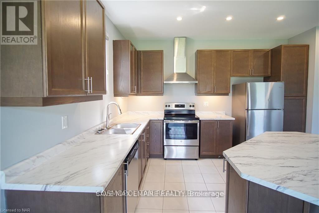 1202 Green Acres Drive, Fort Erie, Ontario  L2A 0C9 - Photo 8 - X13521338