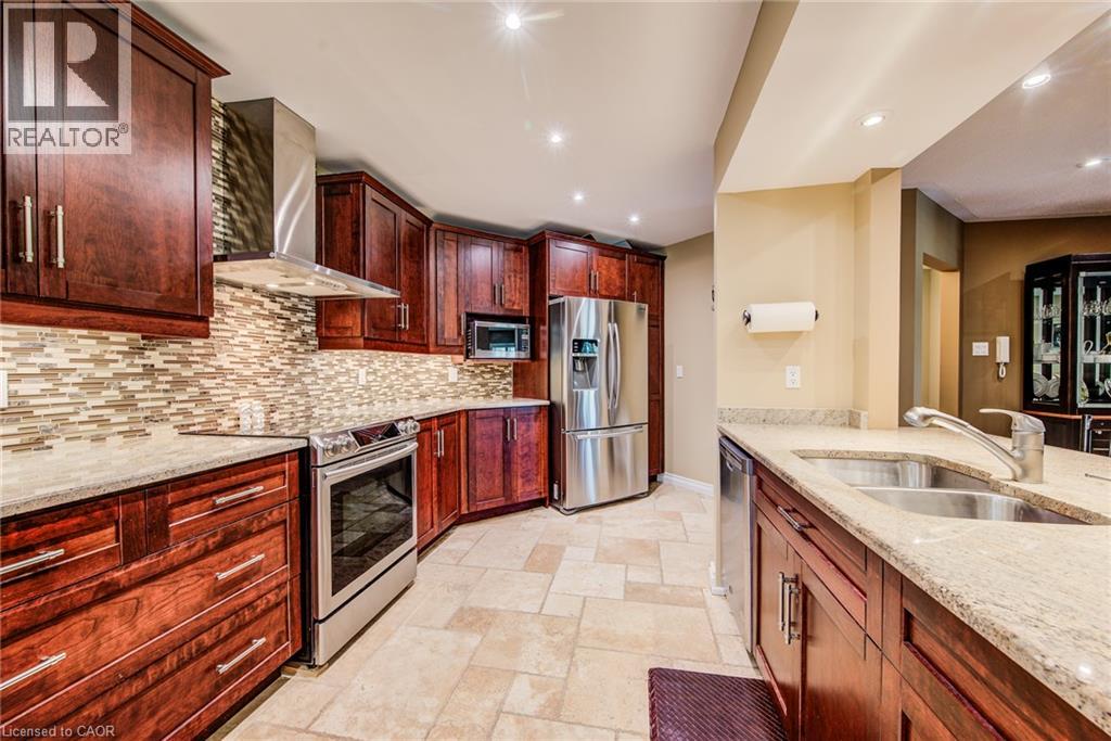 45 Blue Springs Drive Unit# 32, Waterloo, Ontario N2J 4P1 - Photo 18 - 40865472
