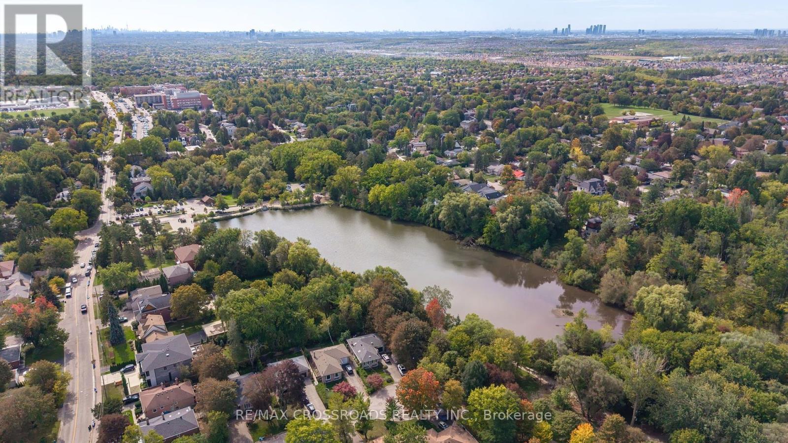 184 Laverock Avenue, Richmond Hill, Ontario  L4C 4K3 - Photo 50 - N13834946