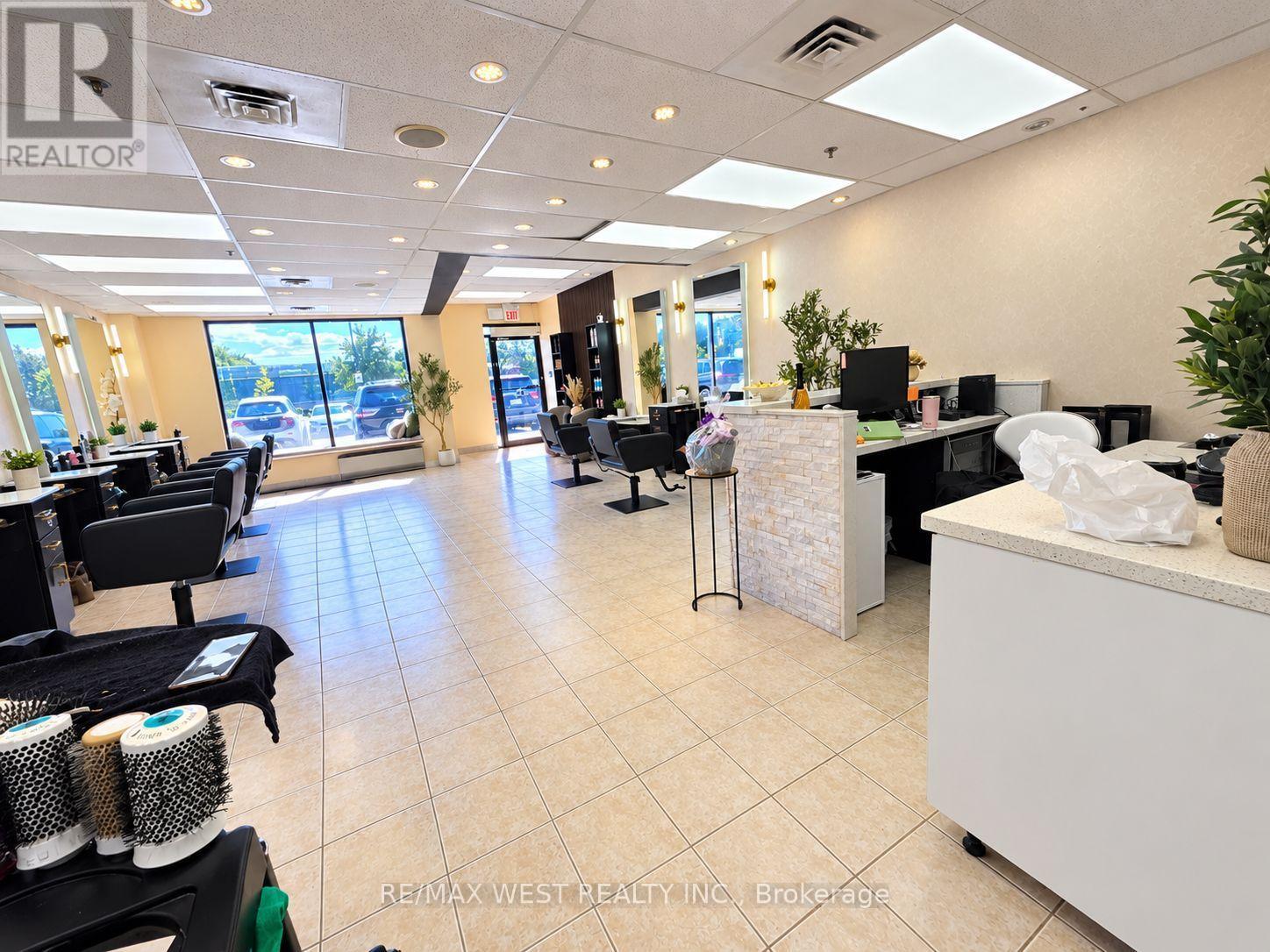 1b - Rm 1 - 1102 Centre Street, Vaughan (Beverley Glen), Ontario  L4J 3M8 - Photo 4 - N13834954