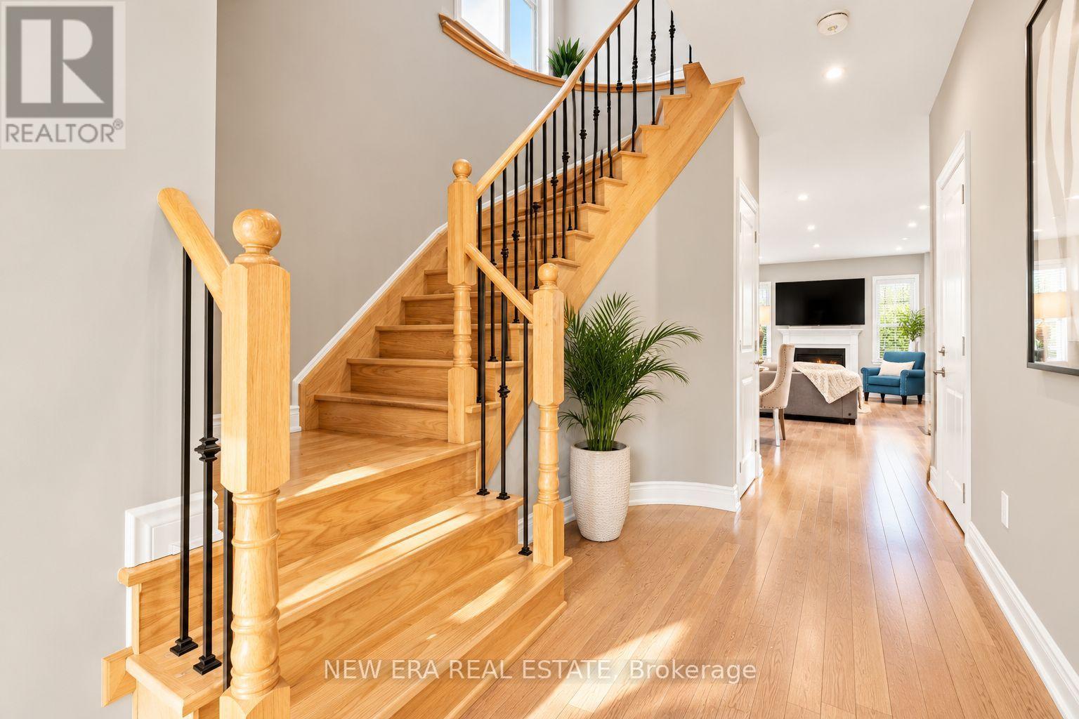 124 Walker Boulevard, New Tecumseth, Ontario  L9R 0R1 - Photo 11 - N13835060