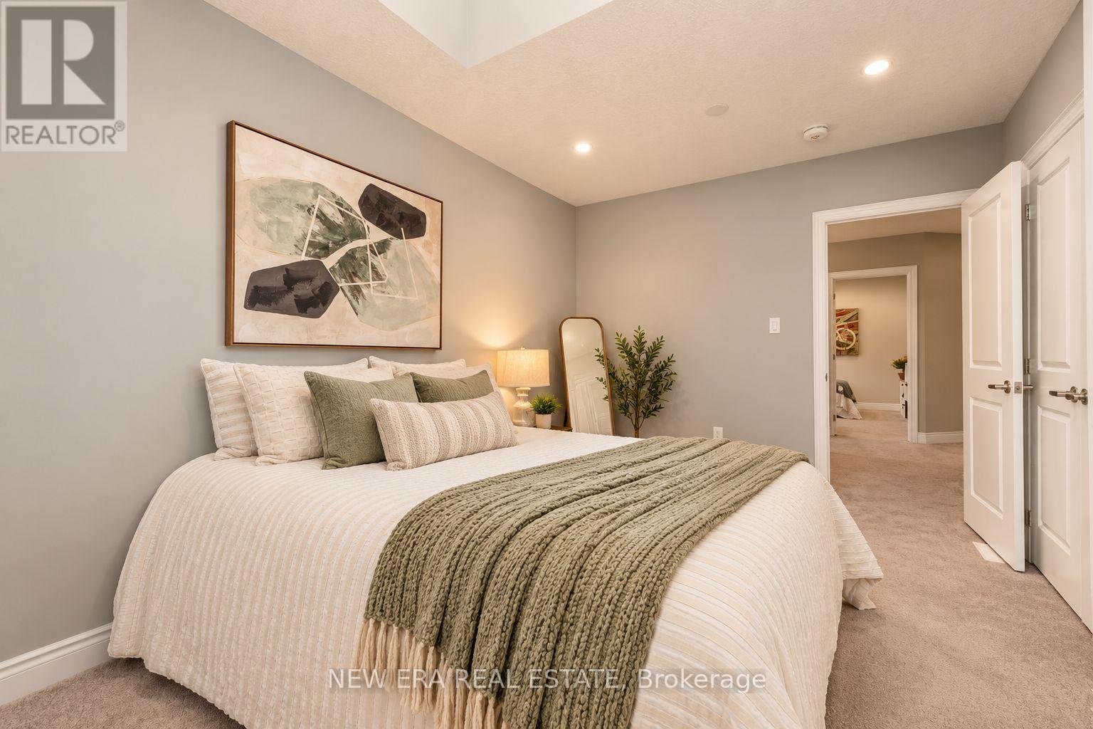 124 Walker Boulevard, New Tecumseth, Ontario  L9R 0R1 - Photo 14 - N13835060