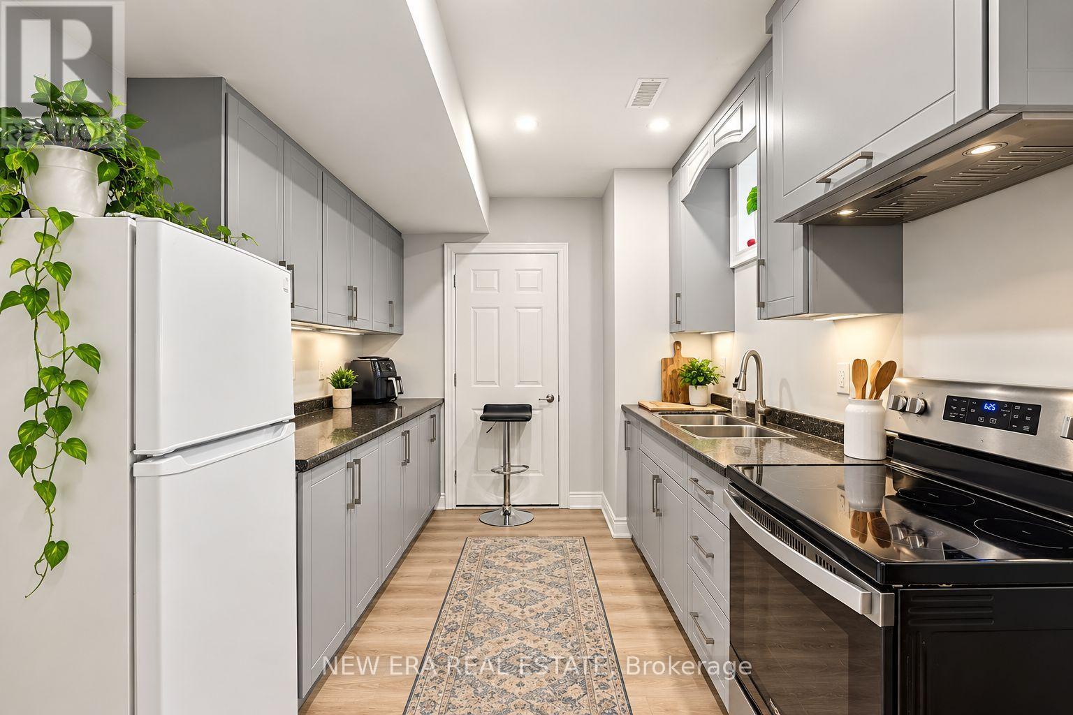 124 Walker Boulevard, New Tecumseth, Ontario  L9R 0R1 - Photo 20 - N13835060